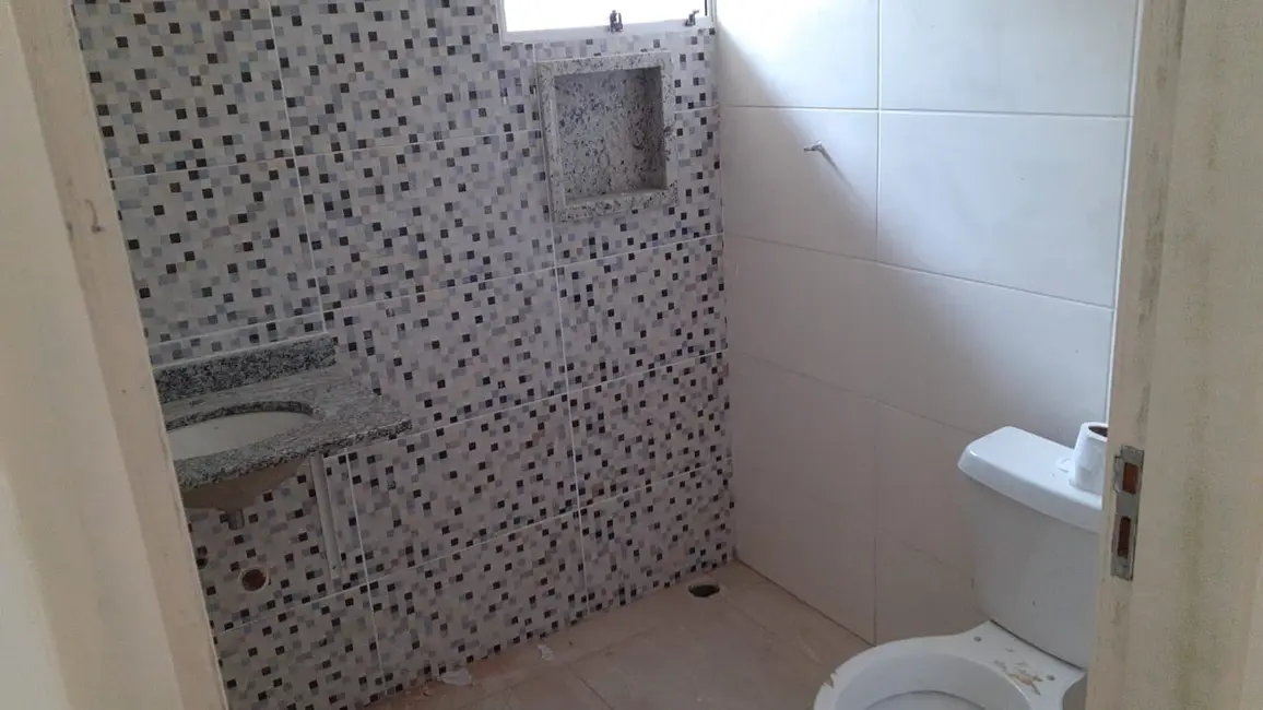 Foto 7 de Casa com 2 quartos à venda, 57m2 em Itanhaem - SP