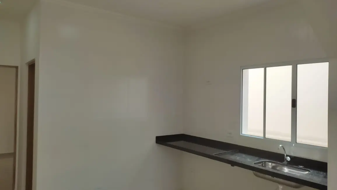 Foto 4 de Casa com 3 quartos à venda, 83m2 em Itanhaem - SP