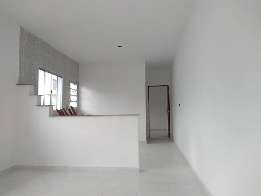 Foto 9 de Casa com 2 quartos à venda, 60m2 em Itanhaem - SP
