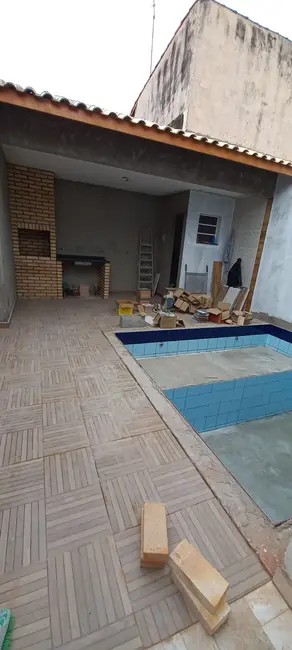 Foto 3 de Casa com 2 quartos à venda, 67m2 em Itanhaem - SP