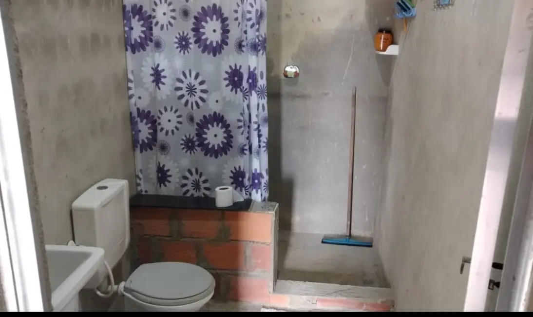 Foto 6 de Casa com 1 quarto à venda, 227m2 em Itanhaem - SP