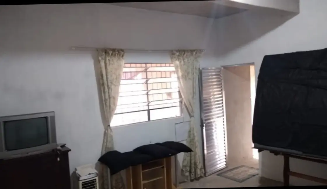 Foto 3 de Casa com 1 quarto à venda, 227m2 em Itanhaem - SP