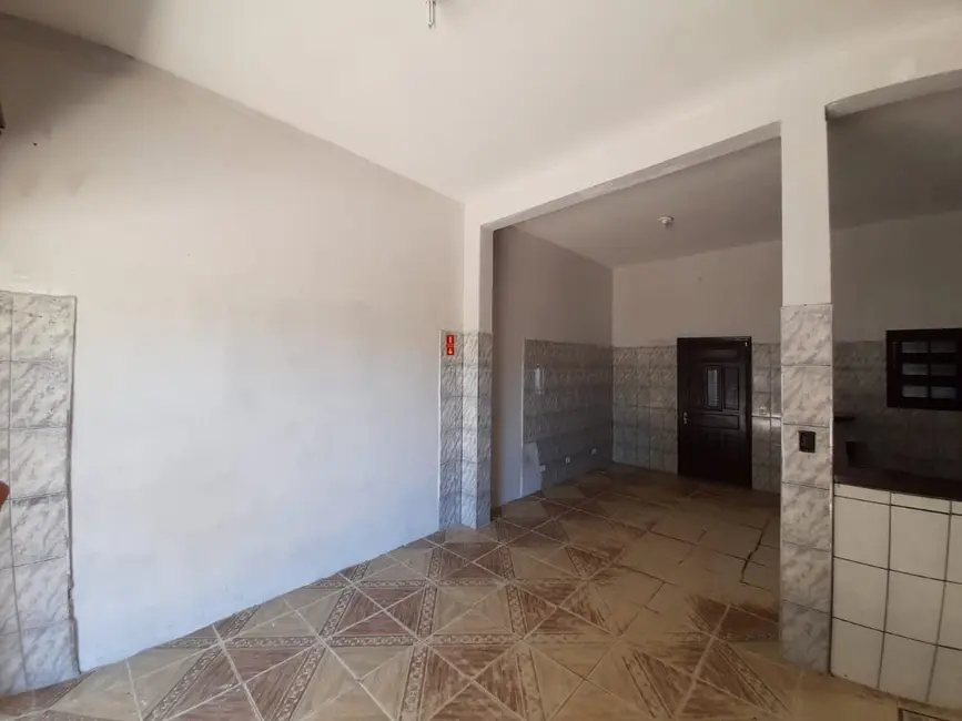 Foto 2 de Sala Comercial com 1 quarto à venda, 250m2 em Itanhaem - SP