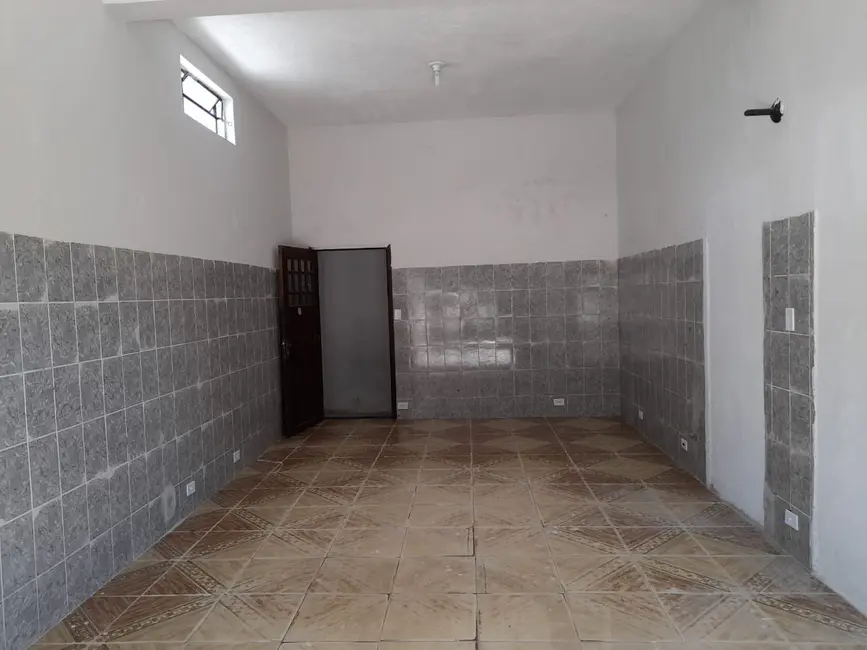 Sala Comercial com 1 quarto à venda, 250m2 em Itanhaem - SP - imagem 3 Foto 3 de Sala Comercial com 1 quarto à venda, 250m2 em Itanhaem - SP