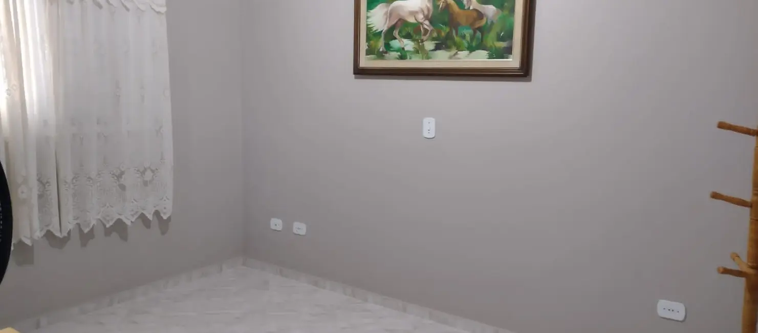 Casa com 3 quartos à venda, 201m2 em Peruibe - SP - imagem 8 Foto 8 de Casa com 3 quartos à venda, 201m2 em Peruibe - SP