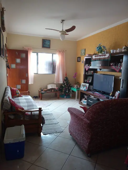 Casa com 4 quartos à venda, 157m2 em Peruibe - SP - imagem 6 Foto 6 de Casa com 4 quartos à venda, 157m2 em Peruibe - SP