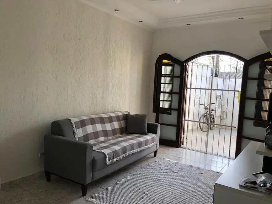 Foto 4 de Casa com 3 quartos à venda, 160m2 em Itanhaem - SP