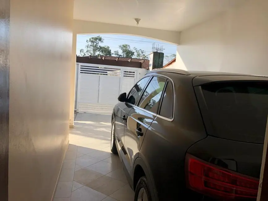 Foto 2 de Casa com 3 quartos à venda, 160m2 em Itanhaem - SP