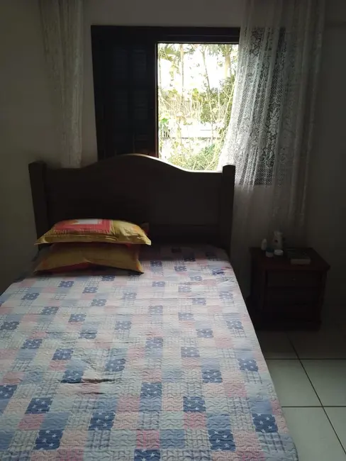 Foto 3 de Casa com 1 quarto à venda, 45m2 em Itanhaem - SP