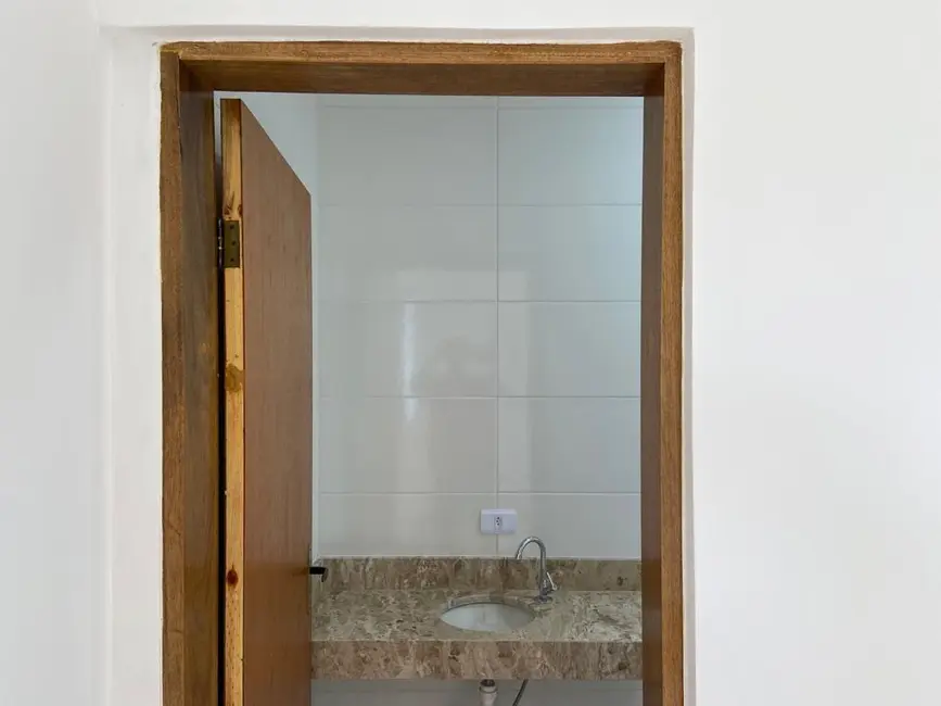 Casa com 2 quartos à venda, 84m2 em Itanhaem - SP - imagem 7 Foto 7 de Casa com 2 quartos à venda, 84m2 em Itanhaem - SP