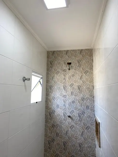 Foto 9 de Casa com 2 quartos à venda, 84m2 em Itanhaem - SP