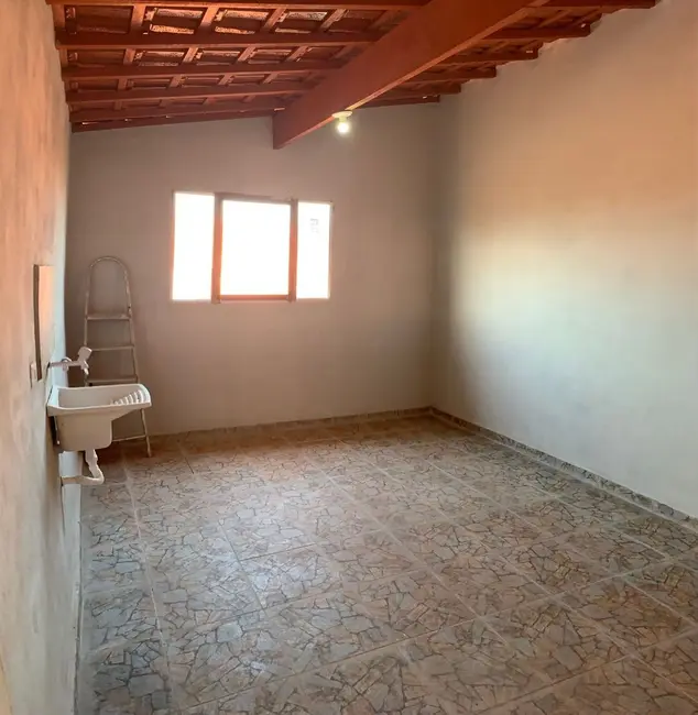 Casa com 3 quartos à venda, 99m2 em Agenor de Campos, Mongagua - SP - imagem 8 Foto 8 de Casa com 3 quartos à venda, 99m2 em Agenor de Campos, Mongagua - SP
