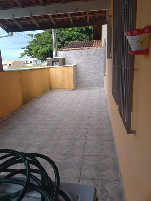 Foto 4 de Casa com 1 quarto à venda, 86m2 em Peruibe - SP