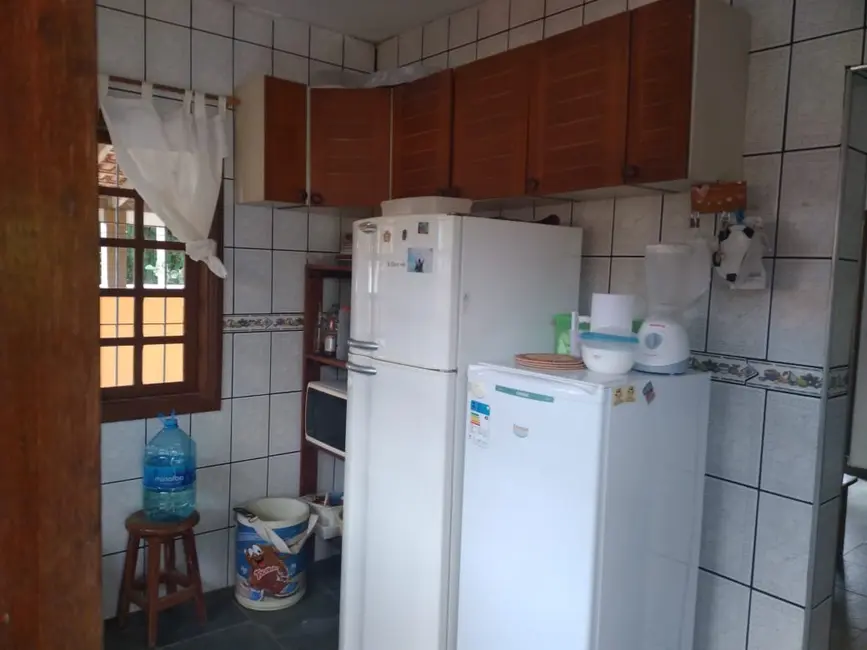 Foto 6 de Casa com 1 quarto à venda, 86m2 em Peruibe - SP