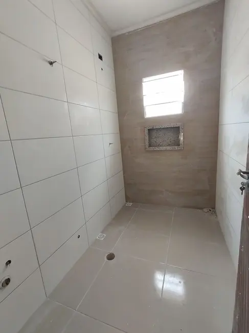 Foto 4 de Casa com 2 quartos à venda, 70m2 em Itanhaem - SP