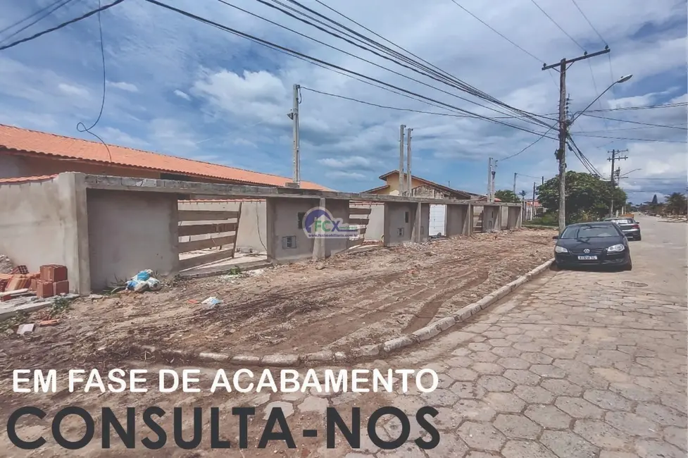 Foto 1 de Casa com 2 quartos à venda, 70m2 em Itanhaem - SP