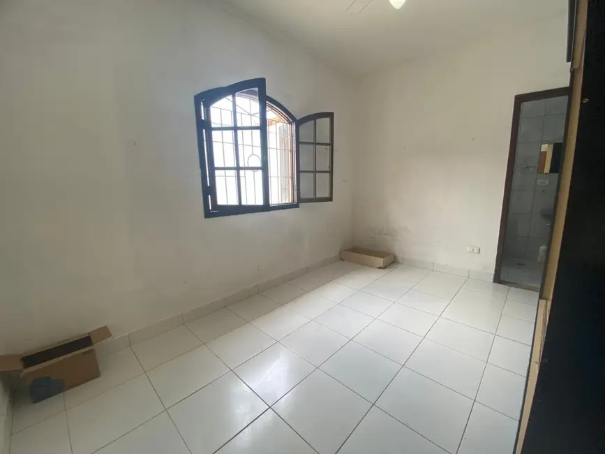 Casa com 3 quartos à venda, 115m2 em Peruibe - SP - imagem 9 Foto 9 de Casa com 3 quartos à venda, 115m2 em Peruibe - SP