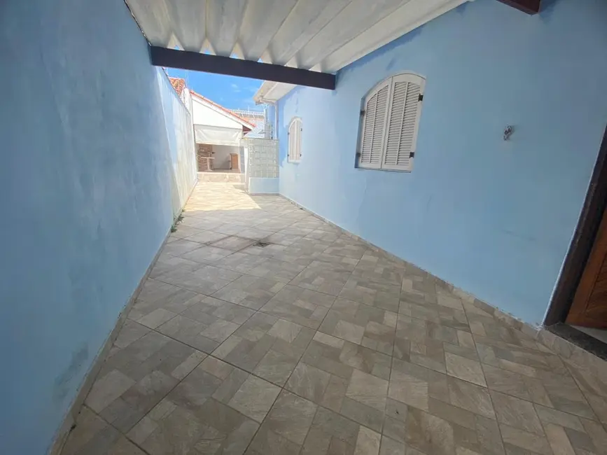 Casa com 3 quartos à venda, 115m2 em Peruibe - SP - imagem 3 Foto 3 de Casa com 3 quartos à venda, 115m2 em Peruibe - SP