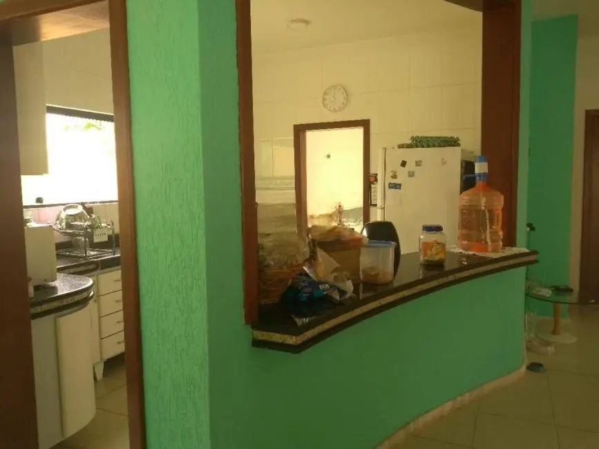 Casa com 4 quartos à venda, 331m2 em Peruibe - SP - imagem 6 Foto 6 de Casa com 4 quartos à venda, 331m2 em Peruibe - SP