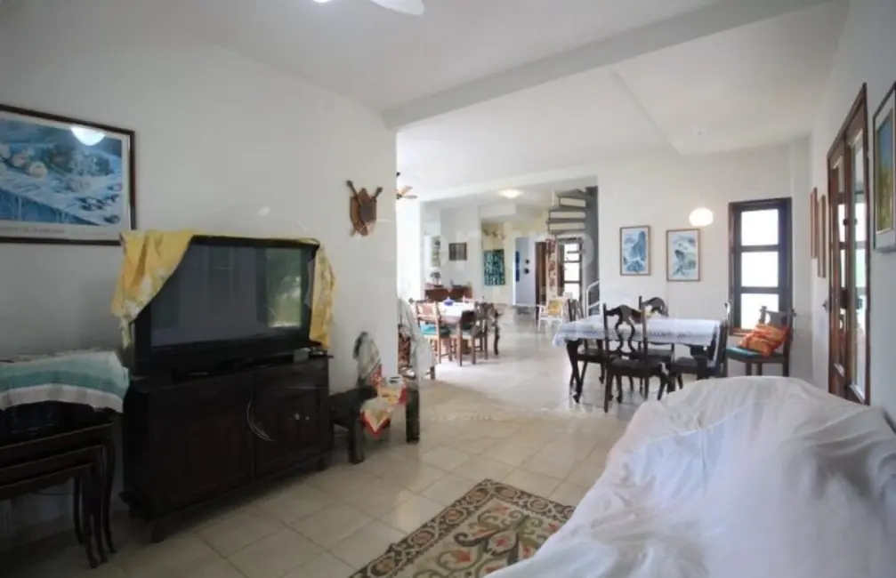 Foto 2 de Casa com 3 quartos à venda, 130m2 em Peruibe - SP