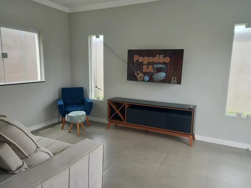 Casa com 3 quartos à venda, 132m2 em Itanhaem - SP - imagem 5 Foto 5 de Casa com 3 quartos à venda, 132m2 em Itanhaem - SP