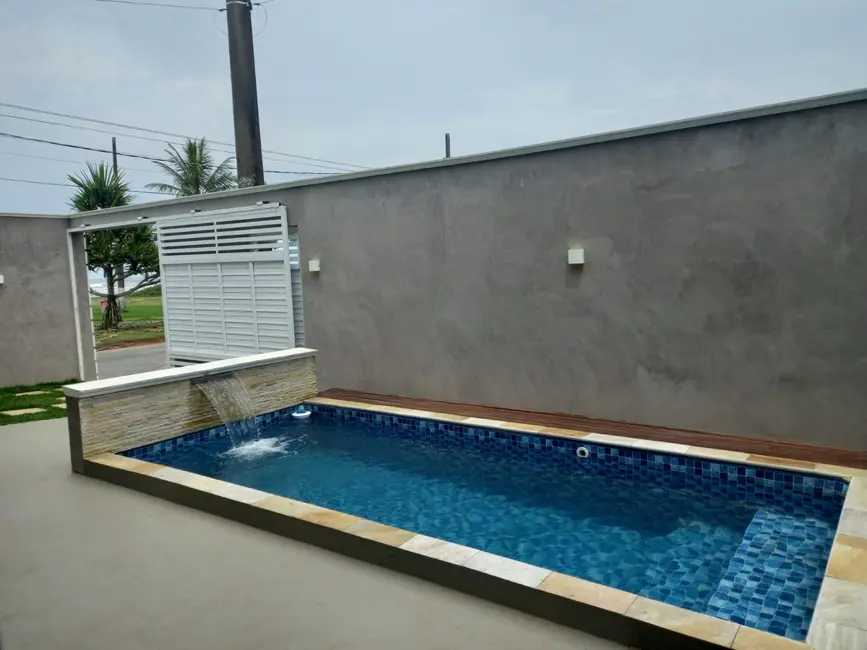 Foto 2 de Casa com 3 quartos à venda, 132m2 em Itanhaem - SP