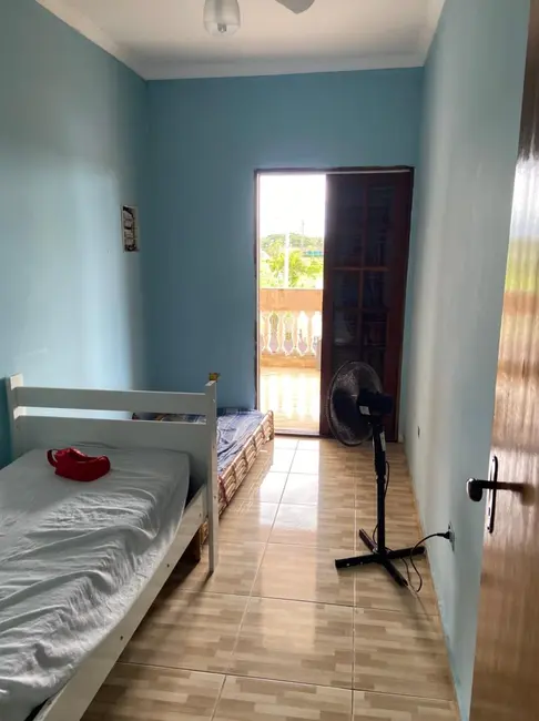 Foto 7 de Casa com 3 quartos à venda, 140m2 em Itanhaem - SP