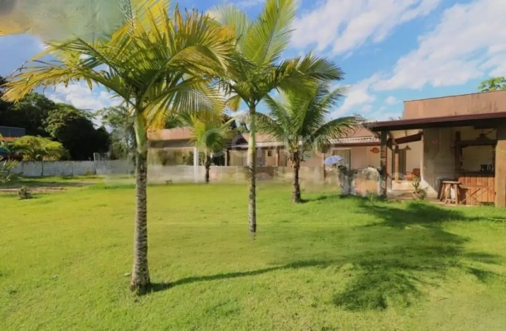 Foto 2 de Casa com 3 quartos à venda, 200m2 em Peruibe - SP