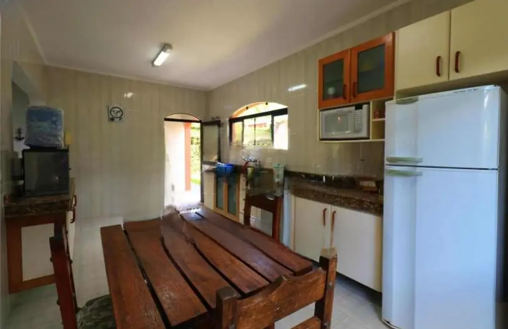 Casa com 3 quartos à venda, 120m2 em Peruibe - SP - imagem 8 Foto 8 de Casa com 3 quartos à venda, 120m2 em Peruibe - SP