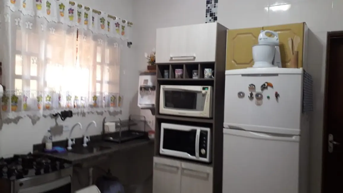 Foto 5 de Casa com 2 quartos à venda, 65m2 em Itanhaem - SP