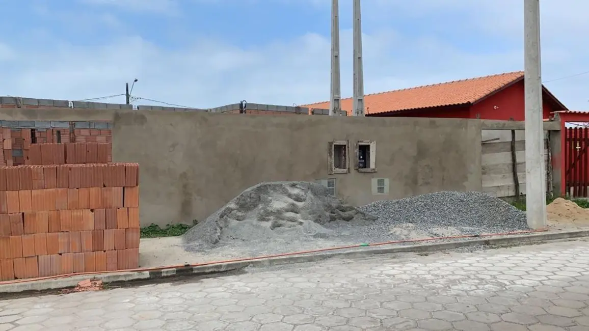 Foto 3 de Casa com 2 quartos à venda, 59m2 em Itanhaem - SP