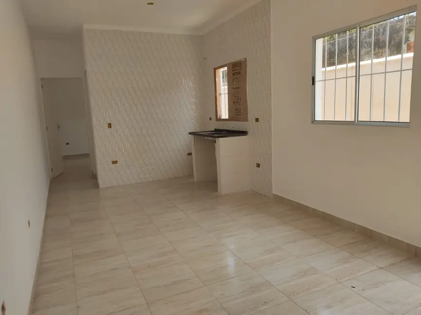 Foto 6 de Casa com 2 quartos à venda, 150m2 em Itanhaem - SP
