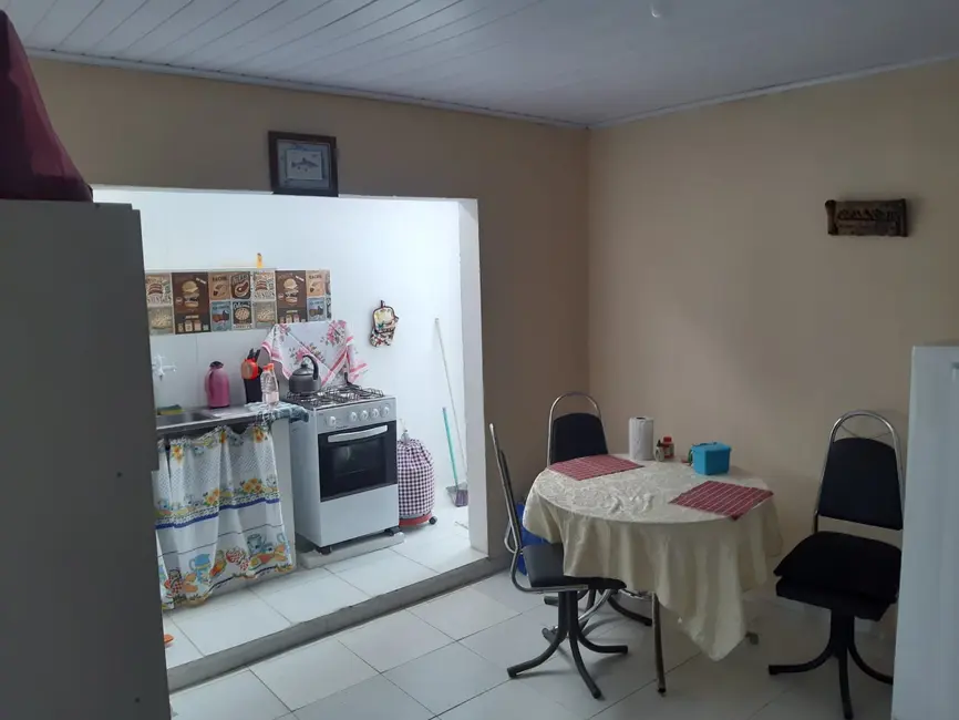 Foto 4 de Casa com 2 quartos à venda, 70m2 em Itanhaem - SP