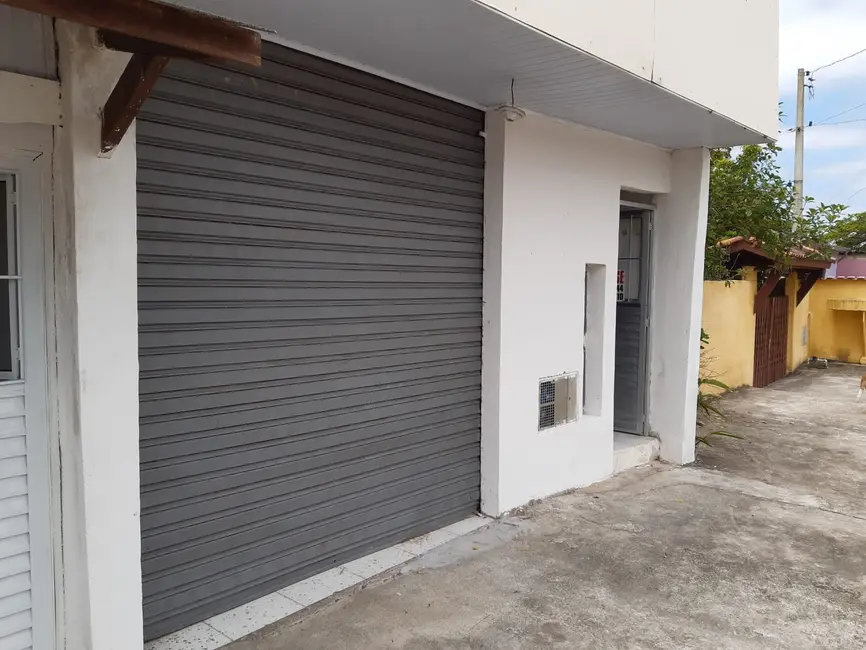 Foto 1 de Casa com 2 quartos à venda, 70m2 em Itanhaem - SP