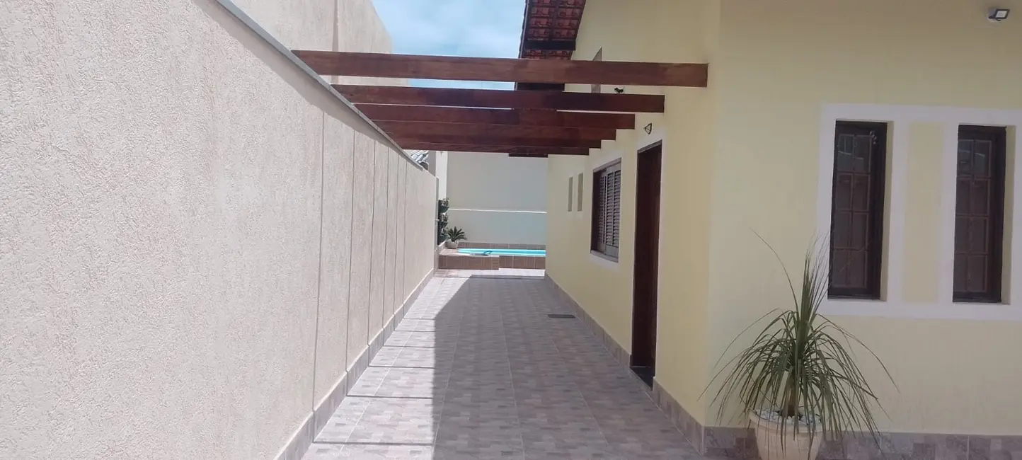 Foto 5 de Casa com 3 quartos à venda, 140m2 em Itanhaem - SP