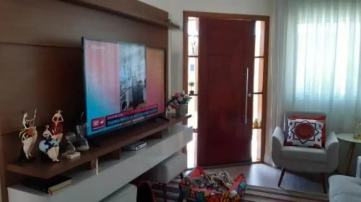 Foto 3 de Casa com 2 quartos à venda, 99m2 em Itanhaem - SP