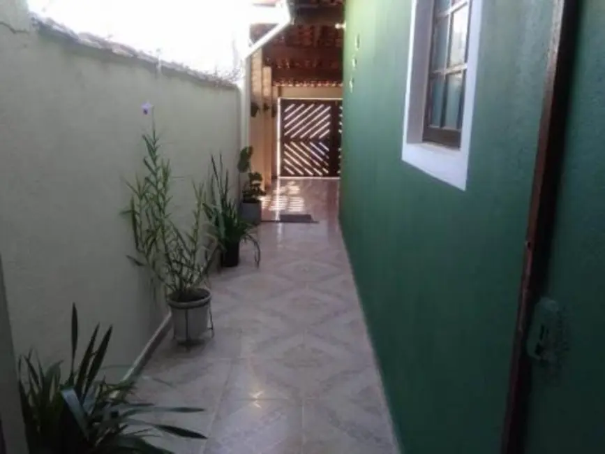Foto 6 de Casa com 2 quartos à venda, 120m2 em Itanhaem - SP