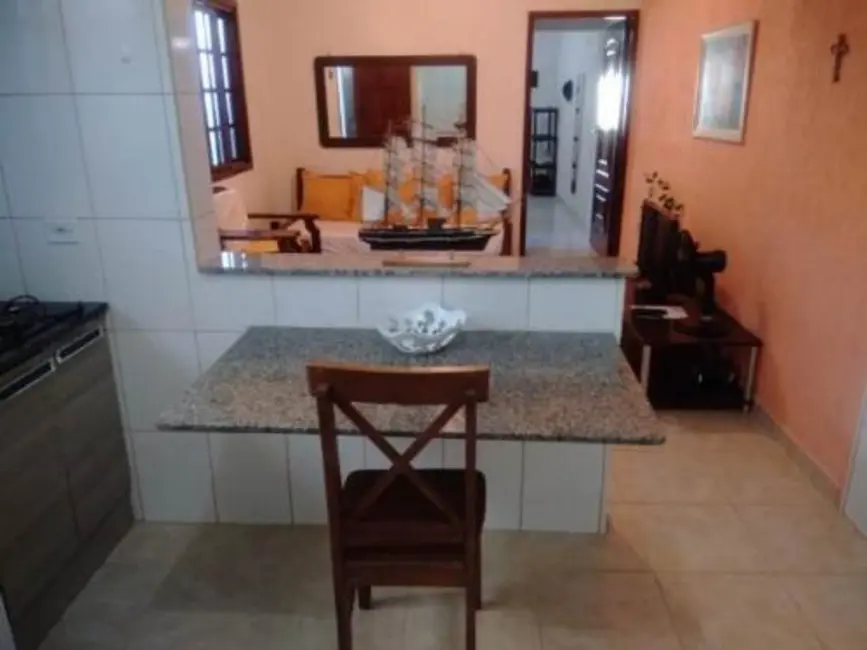 Foto 9 de Casa com 2 quartos à venda, 120m2 em Itanhaem - SP