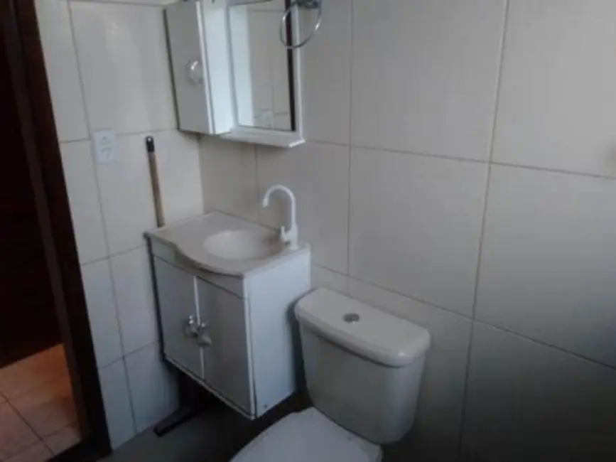 Foto 2 de Casa com 2 quartos à venda, 120m2 em Itanhaem - SP