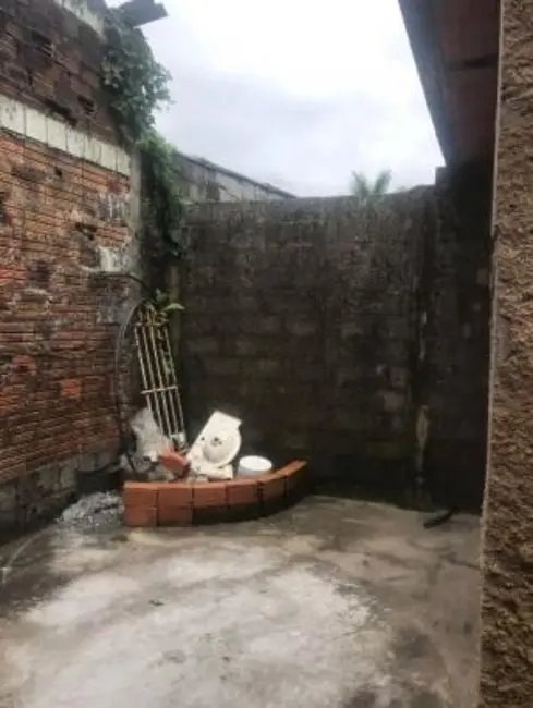 Foto 8 de Casa com 1 quarto à venda, 48m2 em Itanhaem - SP