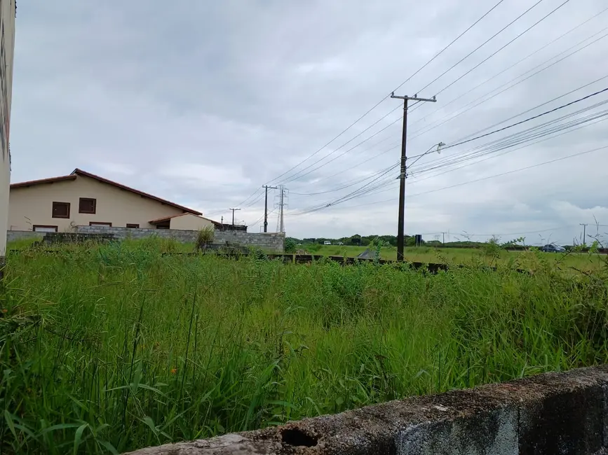 Foto 4 de Terreno / Lote à venda, 332m2 em Itanhaem - SP
