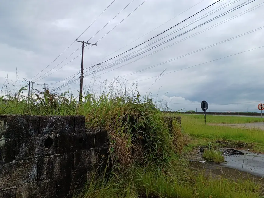 Foto 3 de Terreno / Lote à venda, 332m2 em Itanhaem - SP
