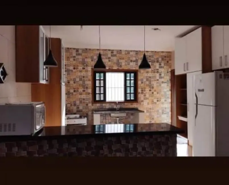 Foto 3 de Casa com 3 quartos à venda, 86m2 em Itanhaem - SP