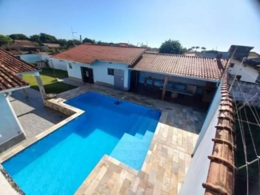 Foto 2 de Casa com 3 quartos à venda, 158m2 em Itanhaem - SP