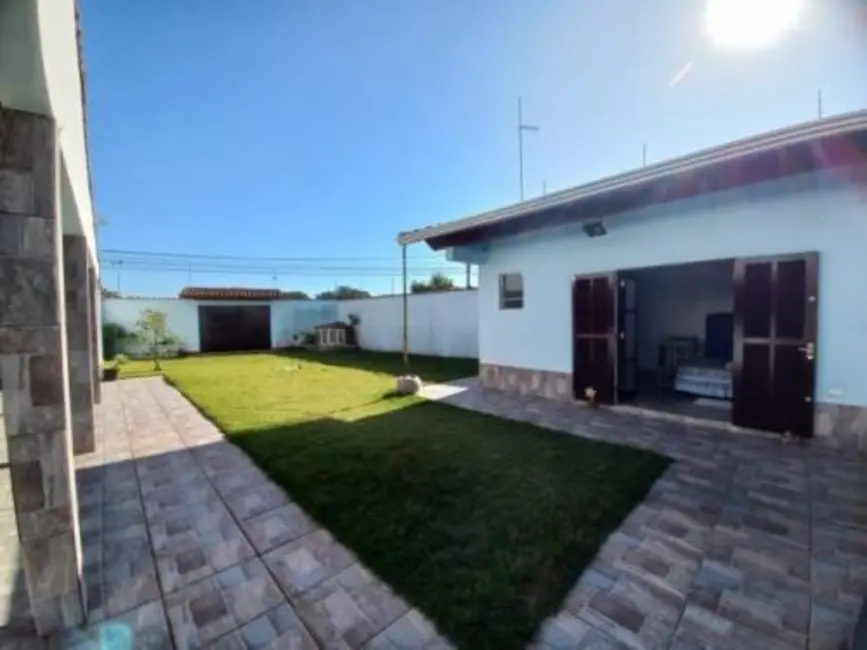 Foto 5 de Casa com 3 quartos à venda, 158m2 em Itanhaem - SP