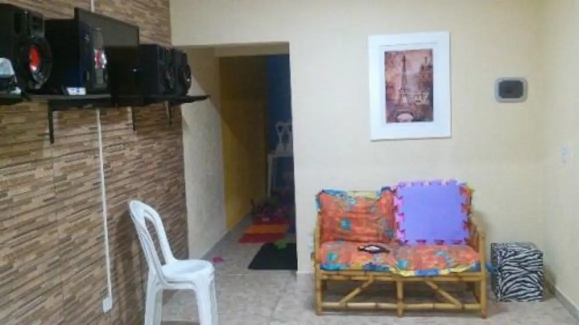 Foto 8 de Casa com 3 quartos à venda, 220m2 em Itanhaem - SP