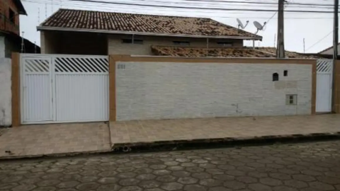 Foto 1 de Casa com 3 quartos à venda, 220m2 em Itanhaem - SP
