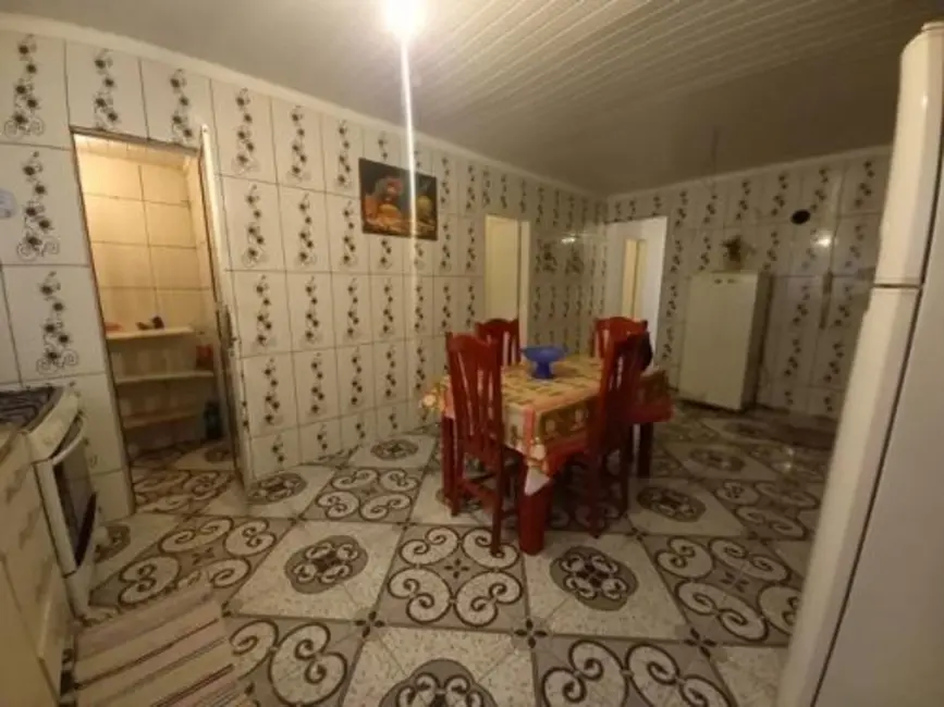 Chácara com 4 quartos à venda, 90m2 em Itanhaem - SP - imagem 9 Foto 9 de Chácara com 4 quartos à venda, 90m2 em Itanhaem - SP
