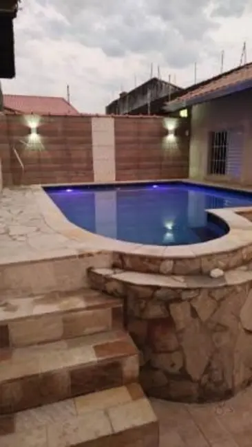 Foto 1 de Casa com 3 quartos à venda, 118m2 em Itanhaem - SP