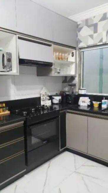 Foto 2 de Casa com 3 quartos à venda, 118m2 em Itanhaem - SP